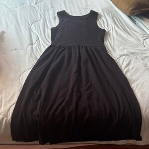 Sonoma Elegant Black Sleeveless Midi Dress